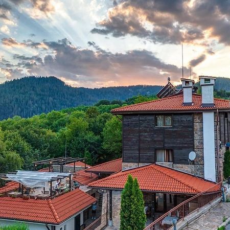 Hotel Smilen Смолян Экстерьер фото
