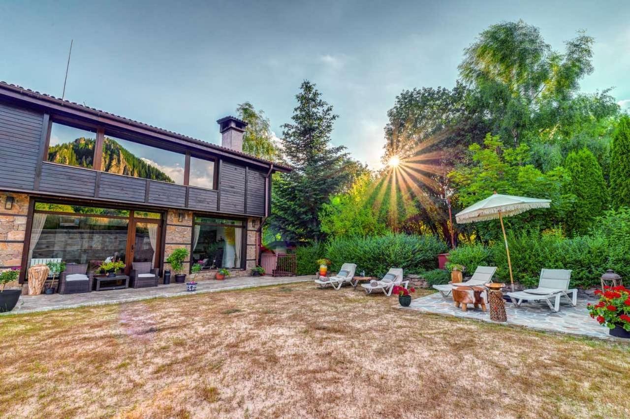 Hotel Smilen Смолян Экстерьер фото